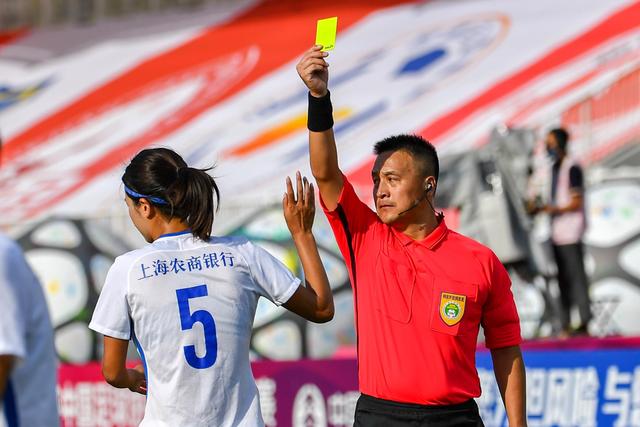 2026上海乒乓球嘉年华开幕 乒乓名将点赞全民观赛参赛新体验